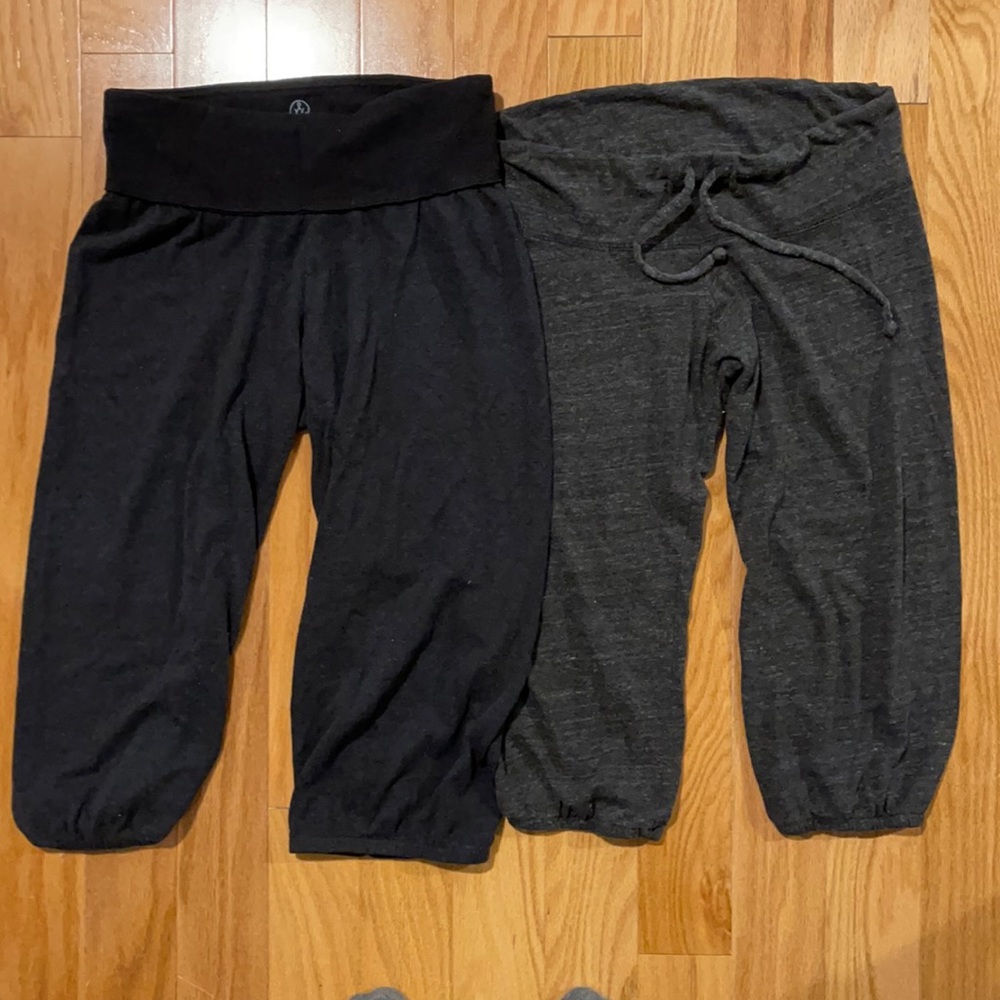 Alternative Apparel cropped lounge bottoms. Size S